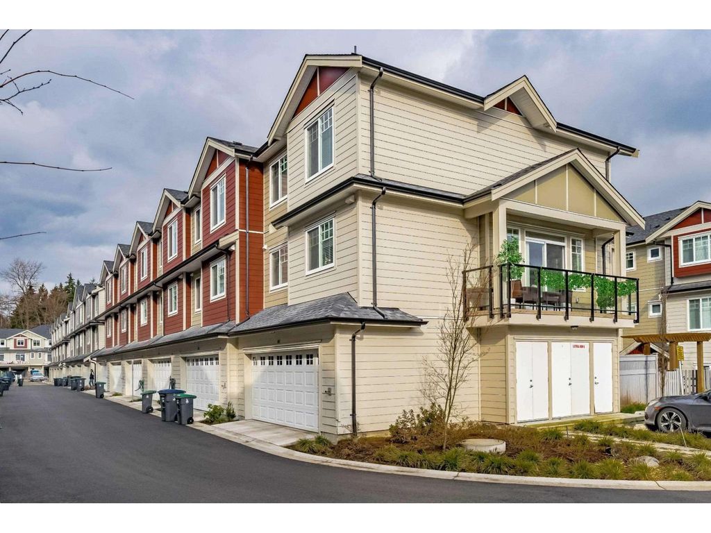 41 13898 64 Avenue, Surrey