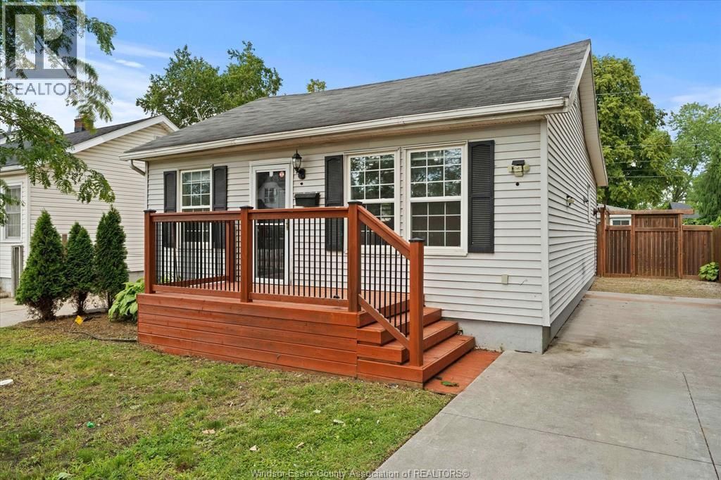 1330 Central Avenue, Windsor