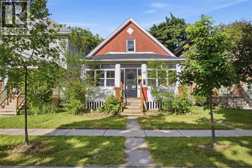 977 Gladstone, Windsor