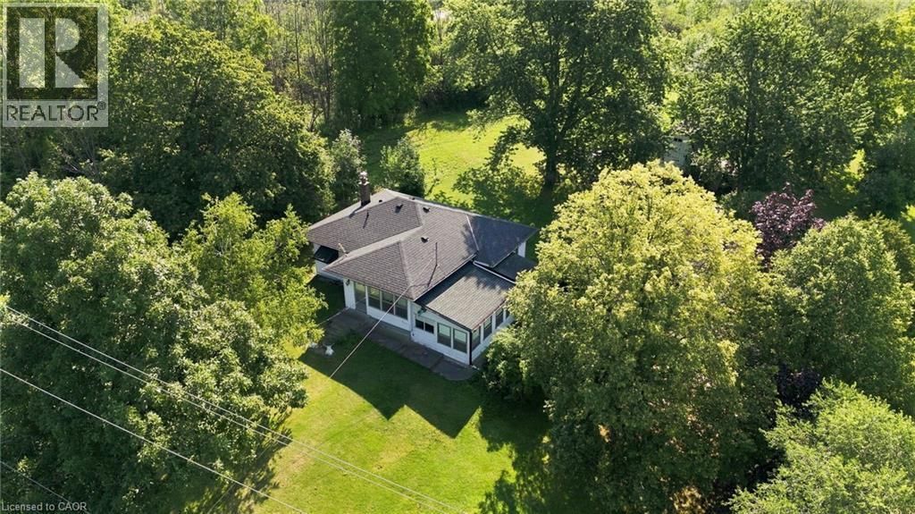 698 York Road, Dundas