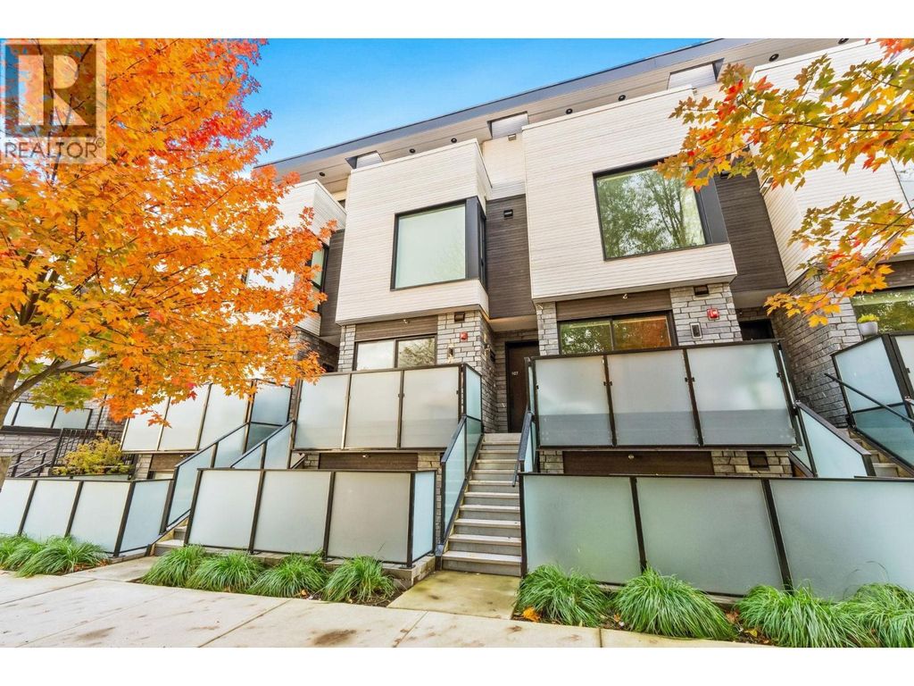 107 650 E 2nd Street, North Vancouver