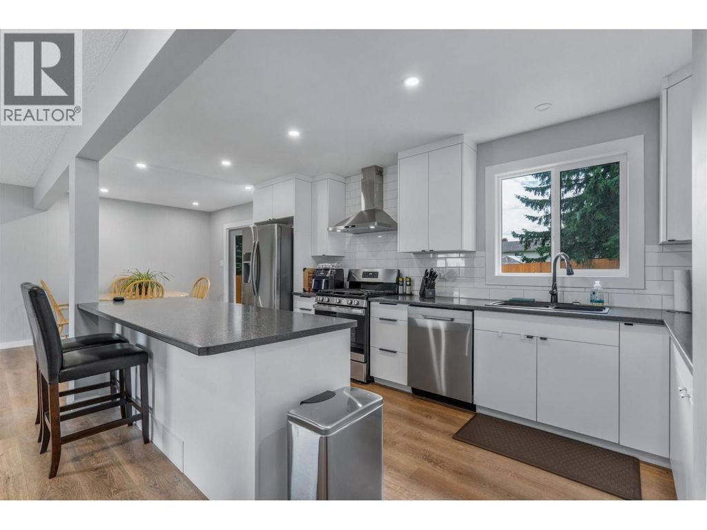 5932 Montgomery Crescent, Prince George