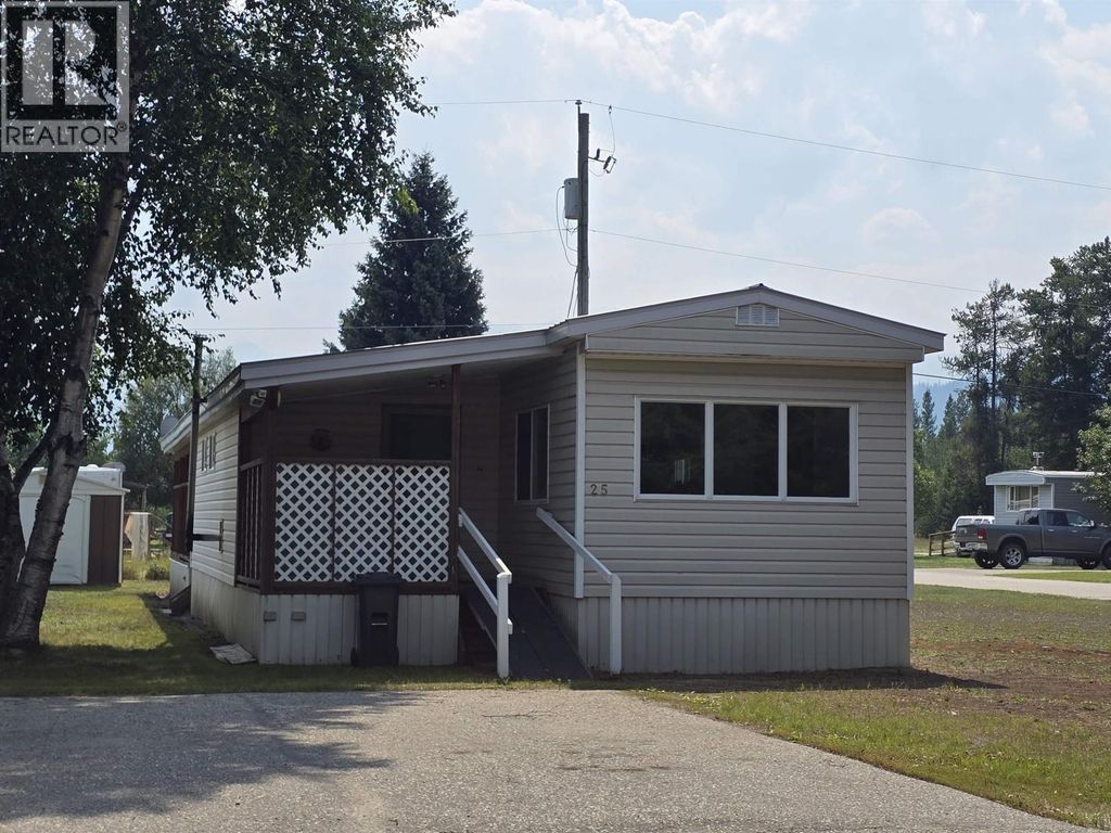 25 101 Elm Street, Valemount