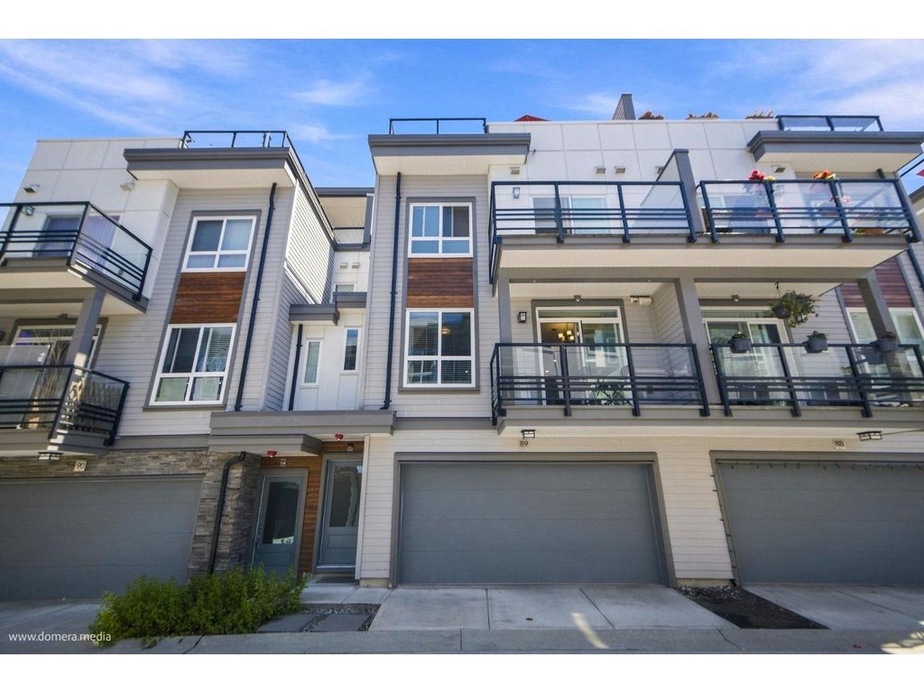89 7947 209 Street, Langley