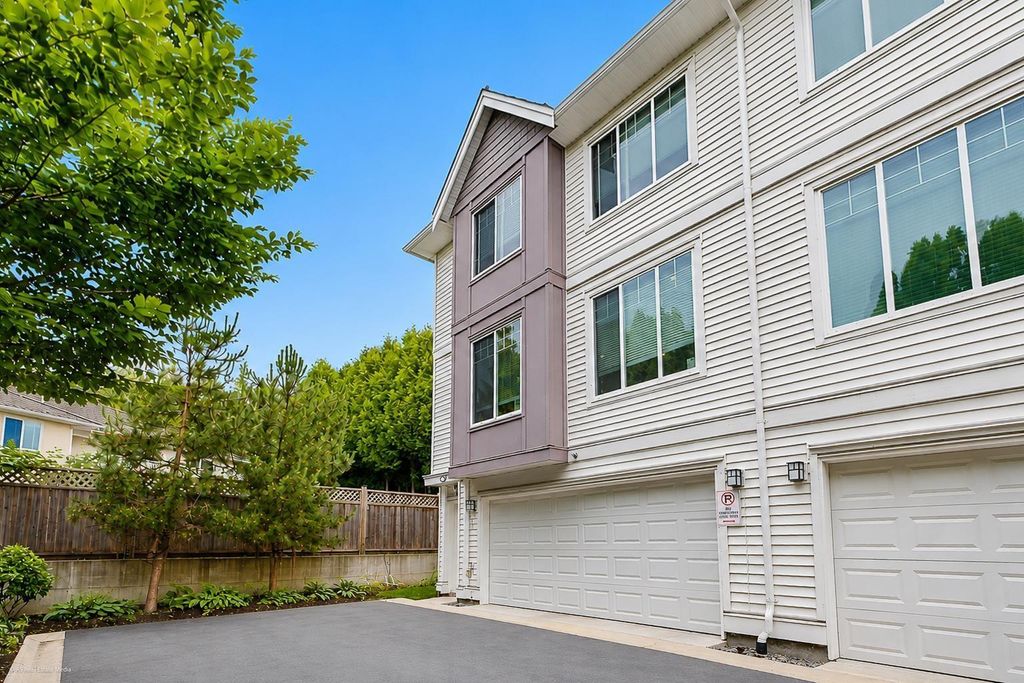 10 8033 166b Street, Surrey