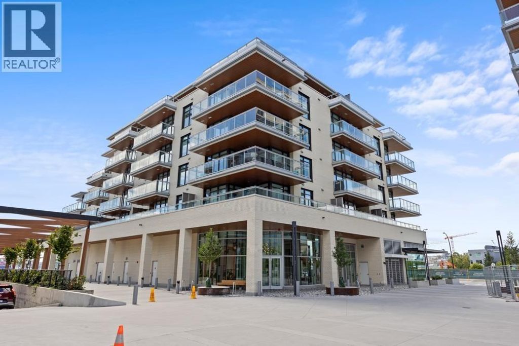 501 785 Hourbour Way, North Vancouver