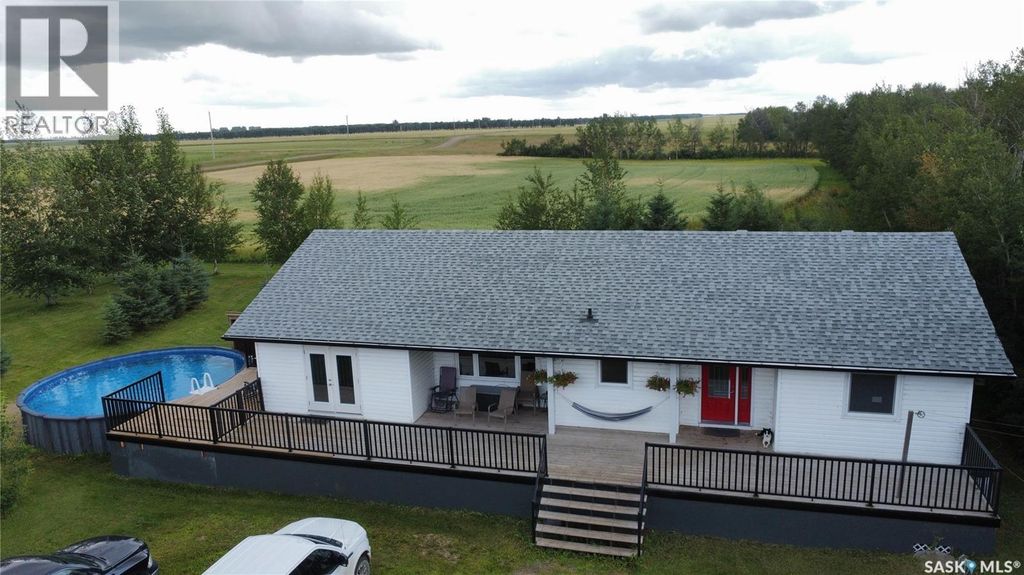 Gabriel Bridge Acreage, Fish Creek Rm No. 402