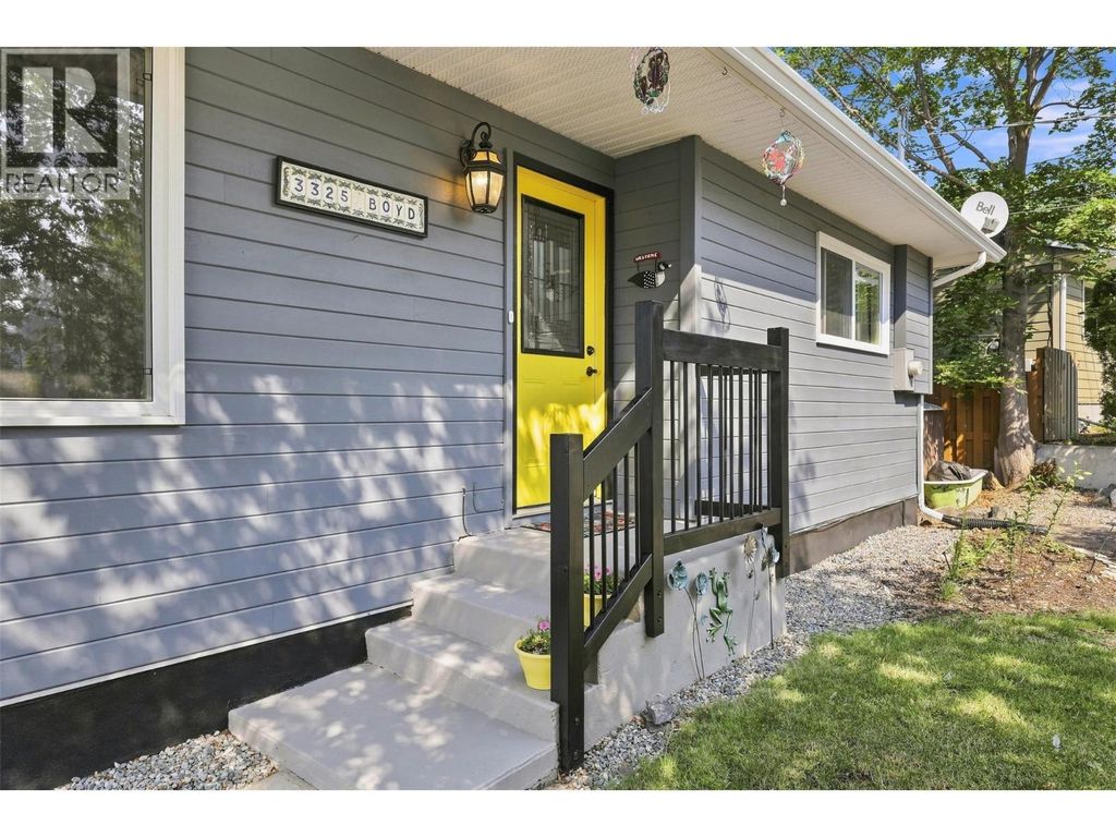 3325 Boyd Road, Merritt