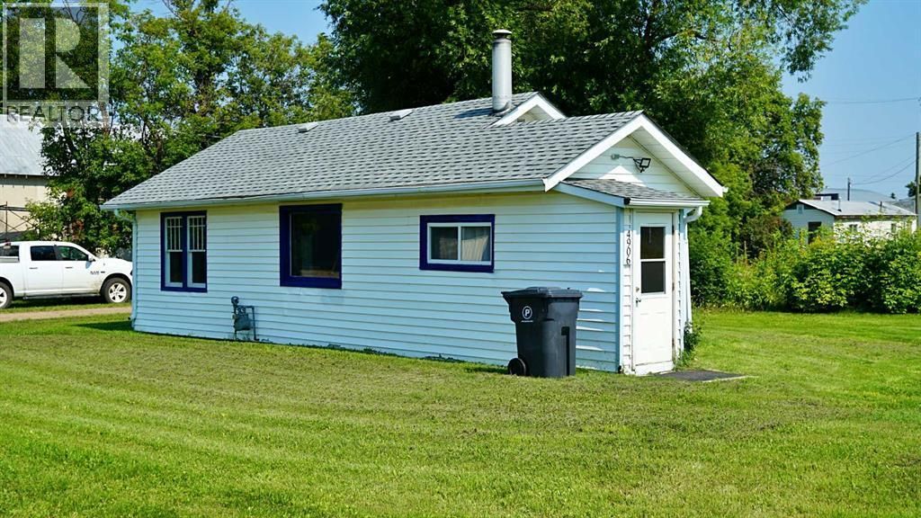 4906 49 Avenue, Dewberry