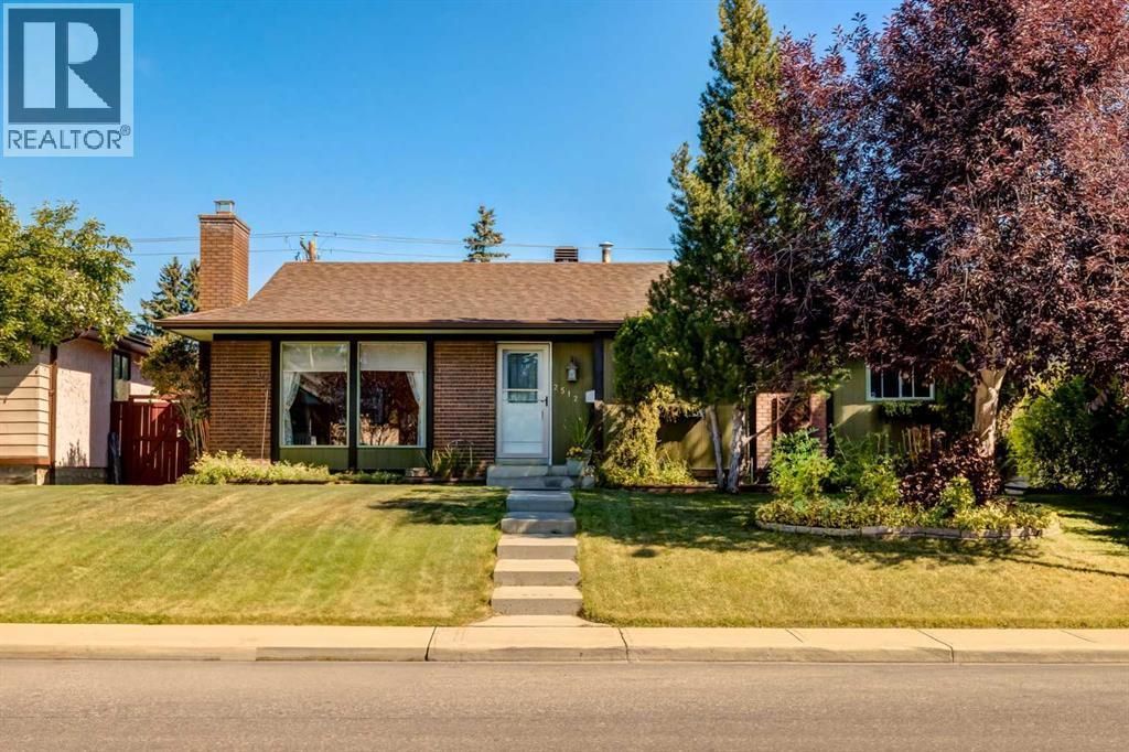 2512 106 Avenue Sw, Calgary