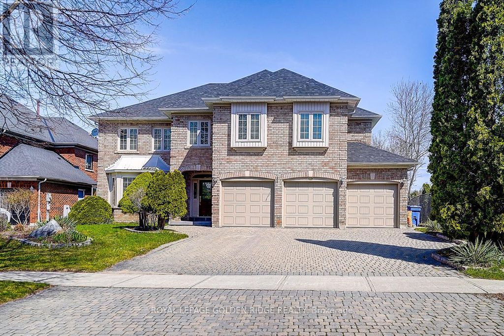 725 Exceller Circle, Newmarket (stonehaven-Wyndham)