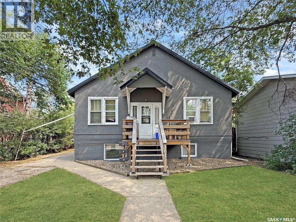 161 5th Avenue Ne, Swift Current