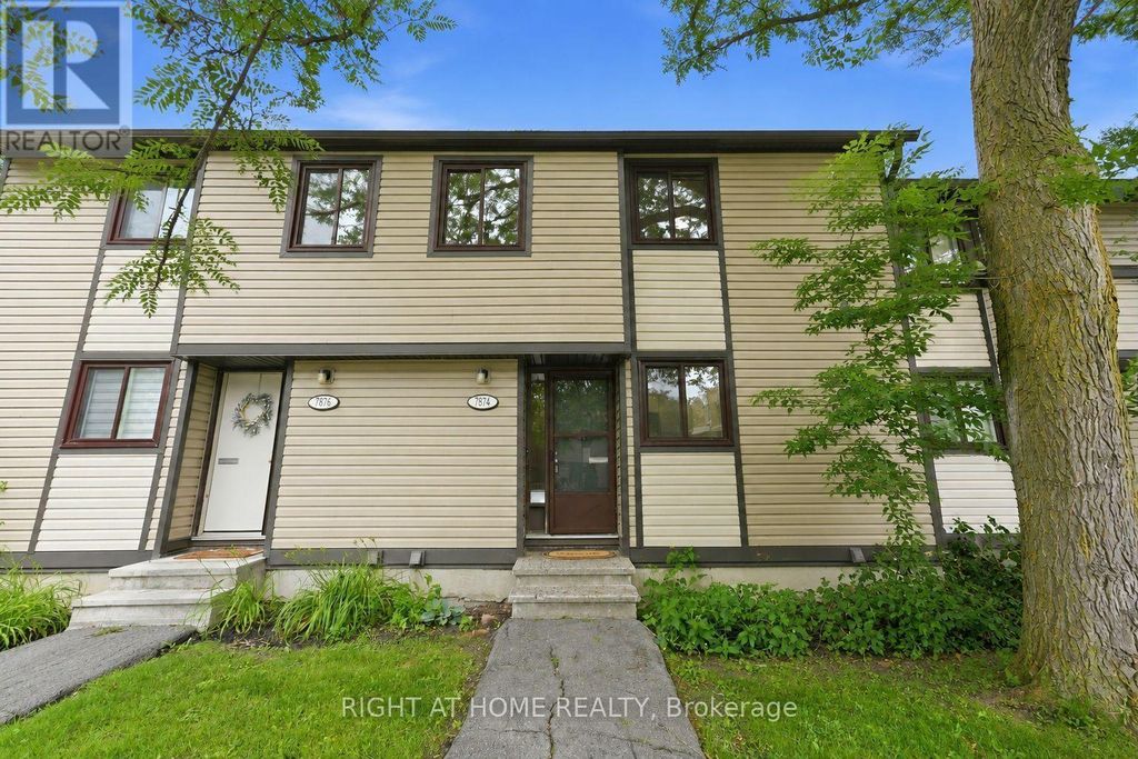 3 - 7874 Jeanne D'arc Boulevard, Ottawa