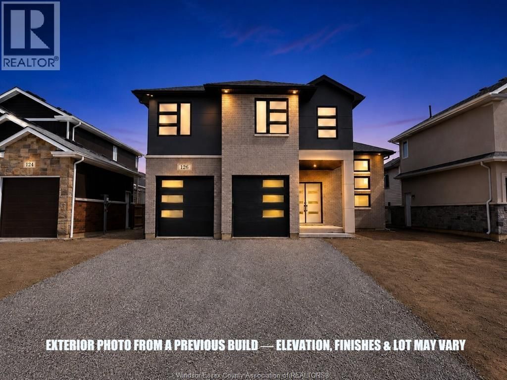 83 Bloomington Way, Chatham