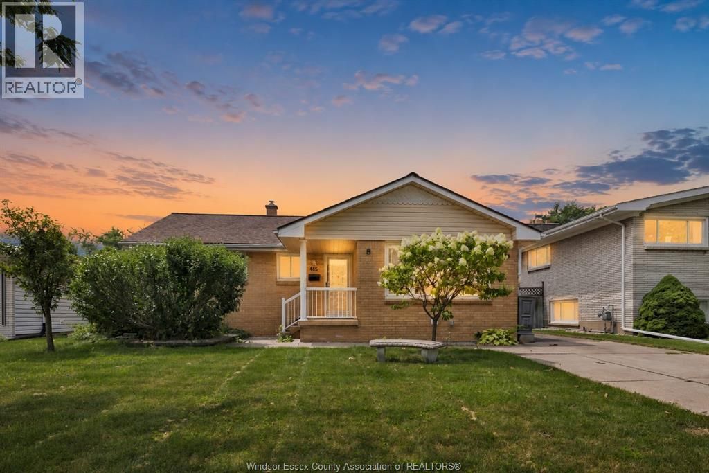 465 Christopher, Windsor