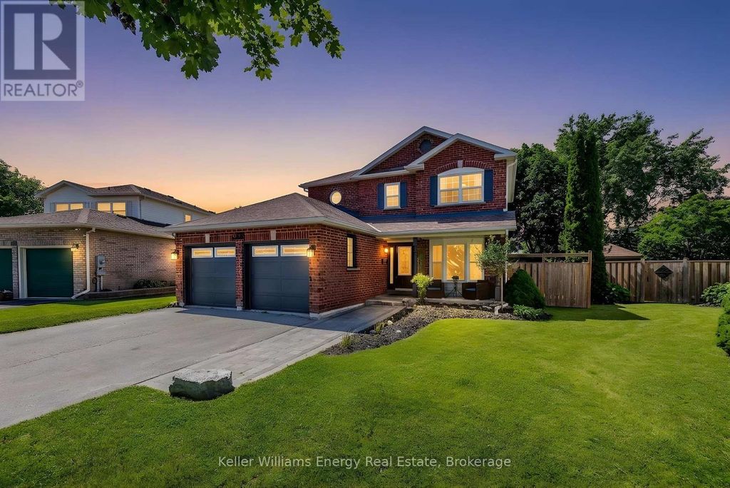 329 Challenger Court, Clarington (newcastle)