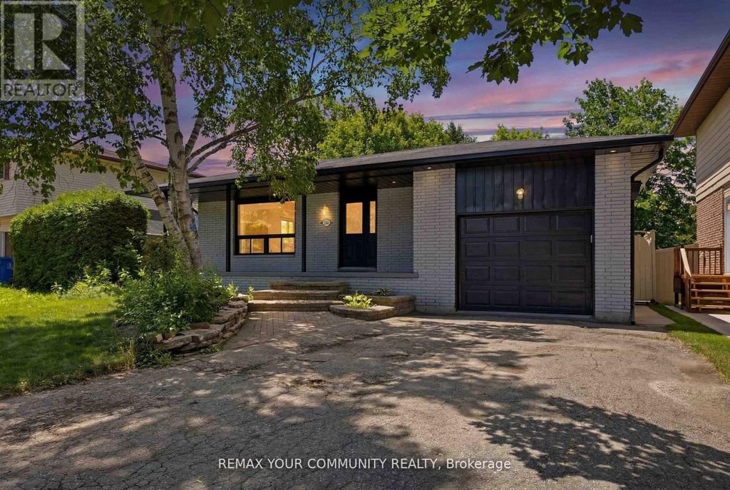 244 East Street, East Gwillimbury (holland Landing)
