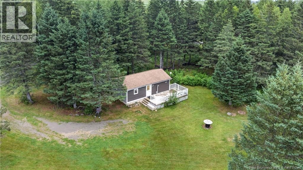 3 Des Sapins Avenue, Sainte-Marie-De-Kent