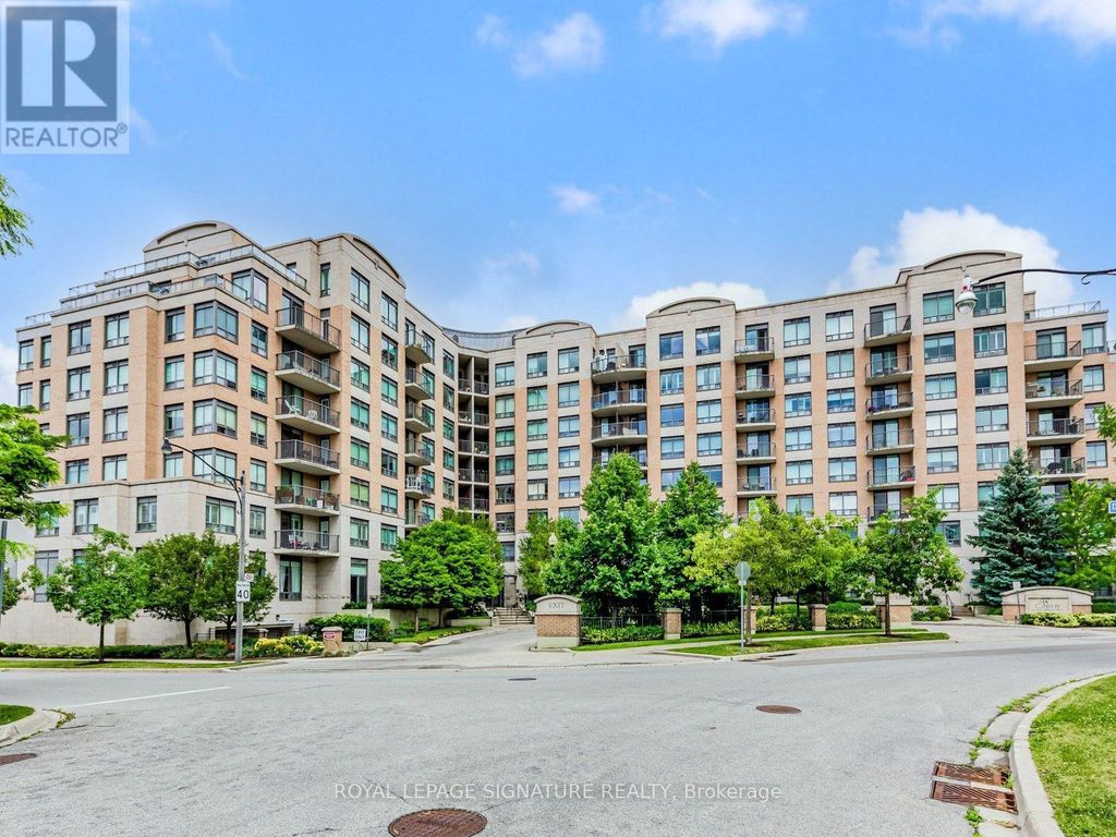 220 - 16 Dallimore Circle, Toronto (banbury-Don Mills)