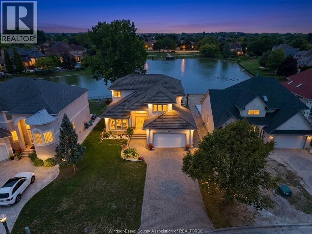847 Lake Shore Drive, Windsor