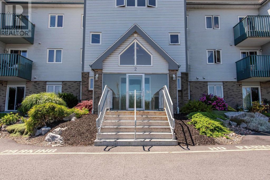 201 2 Lombardy Lane, Dartmouth