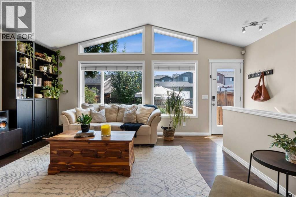 38 Auburn Bay Gardens Se, Calgary