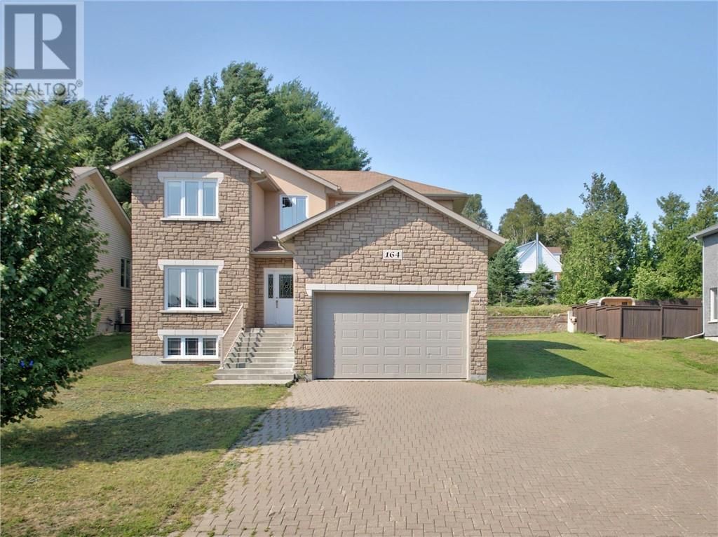 164 Bonnie Drive, Lively