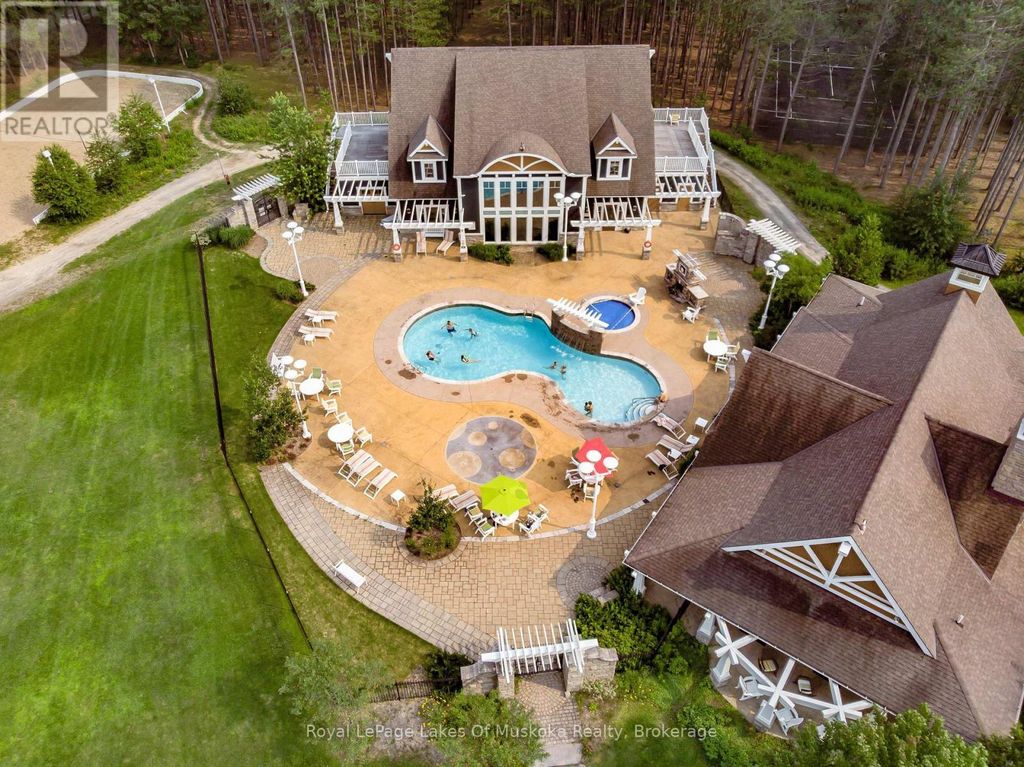 V 16, W2 - 1020 Birch Glen Road, Lake Of Bays (mclean)