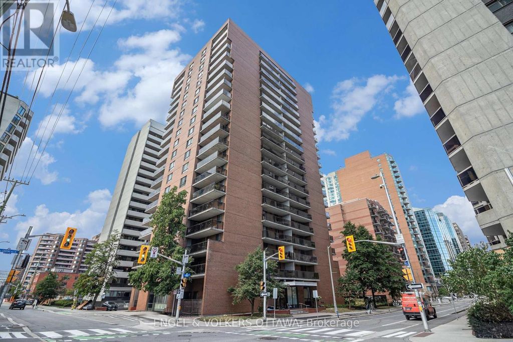 907 - 475 Laurier Avenue W, Ottawa