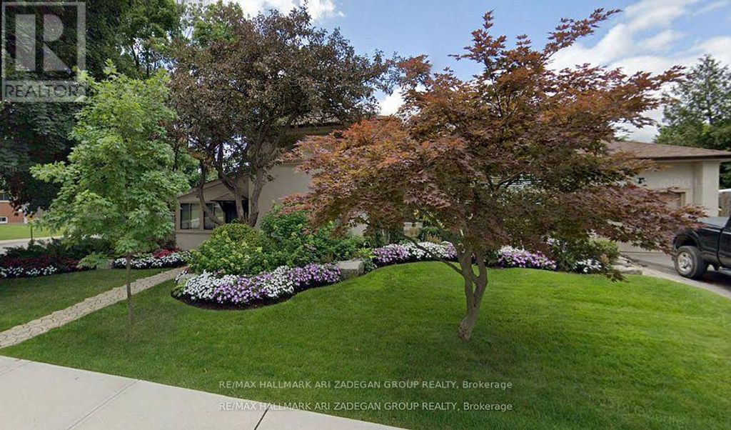 290 Gretel Drive, Richmond Hill (mill Pond)