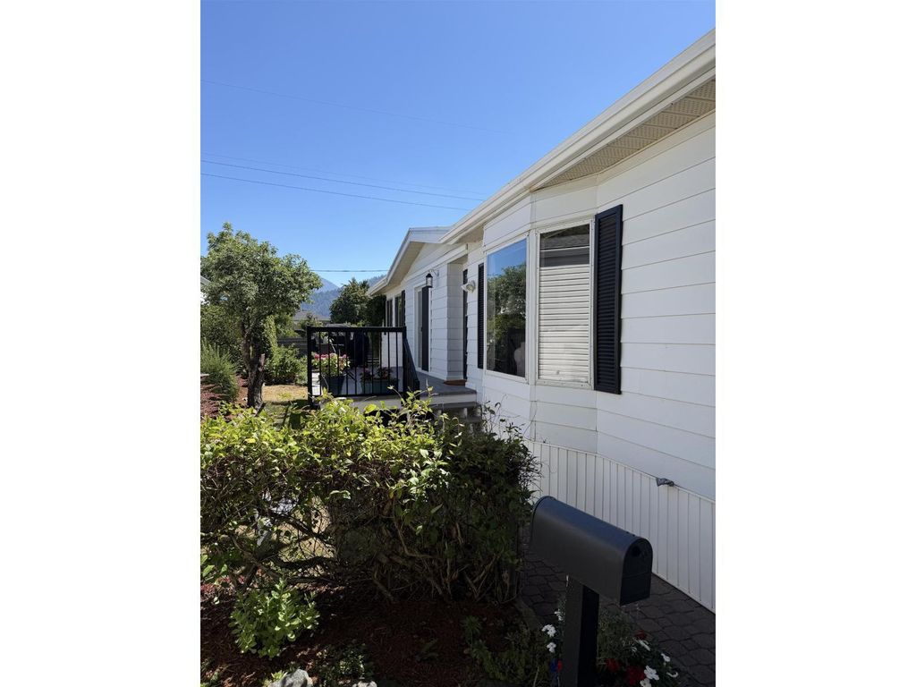 76 45640 Watson Road|garrison Crossing, Chilliwack