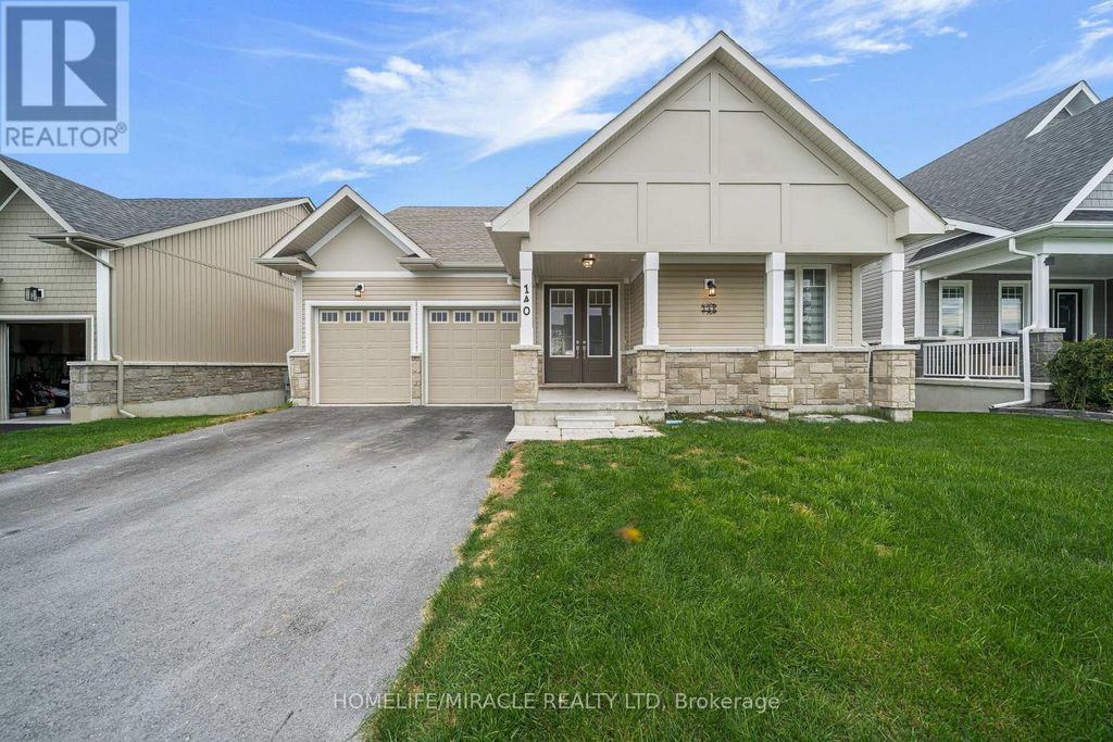 140 Country Club Drive, Loyalist (bath)