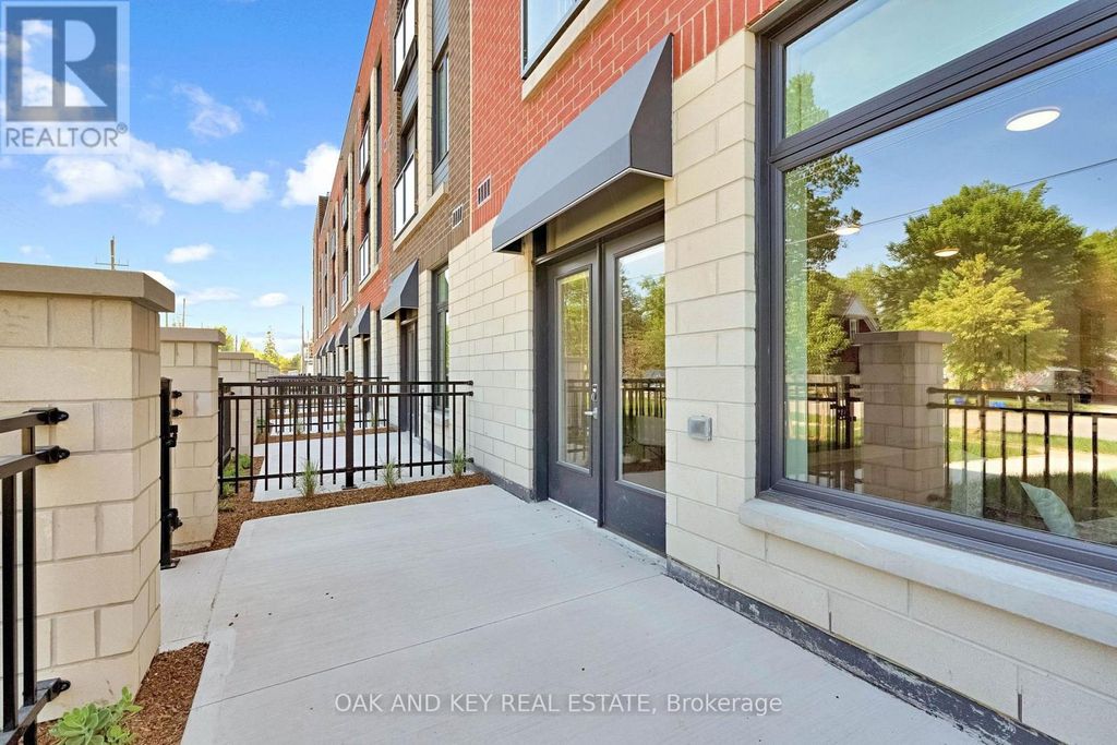 410 - 385 Hill Street, London East (east K)