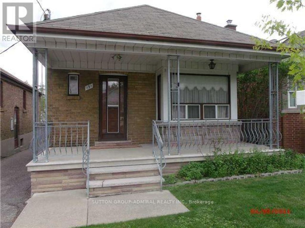 Main - 131 Times Road, Toronto (briar Hill-Belgravia)