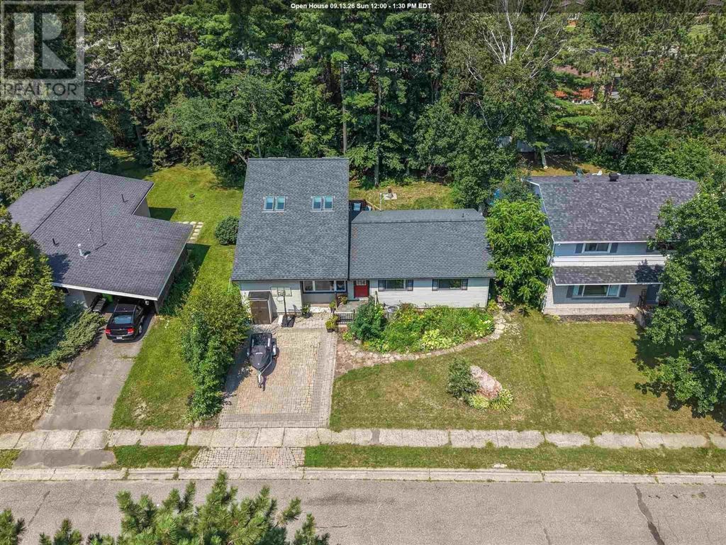 131 Meadow Park Cres, Sault Ste. Marie