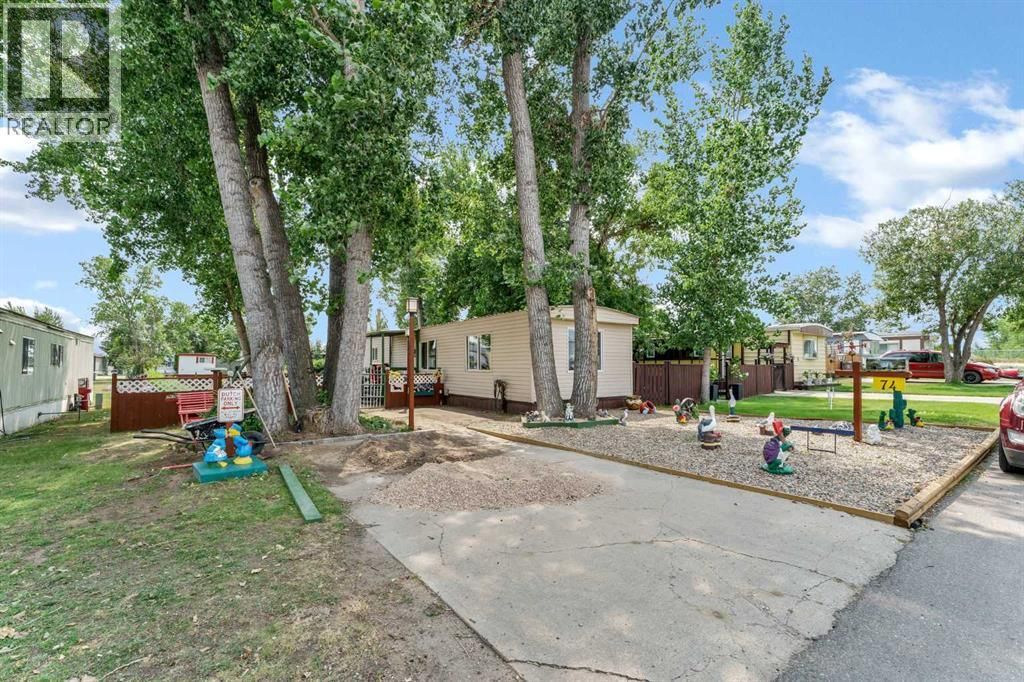 74, 4000 13 Avenue Se, Medicine Hat