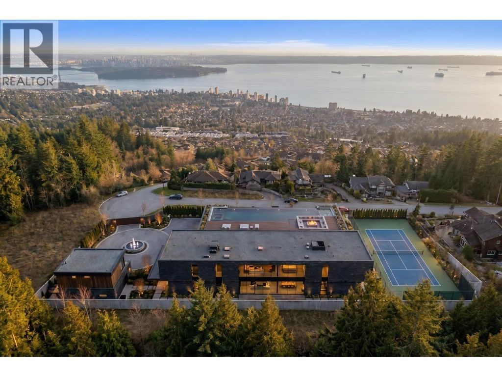 2345 Kadlec Court, West Vancouver