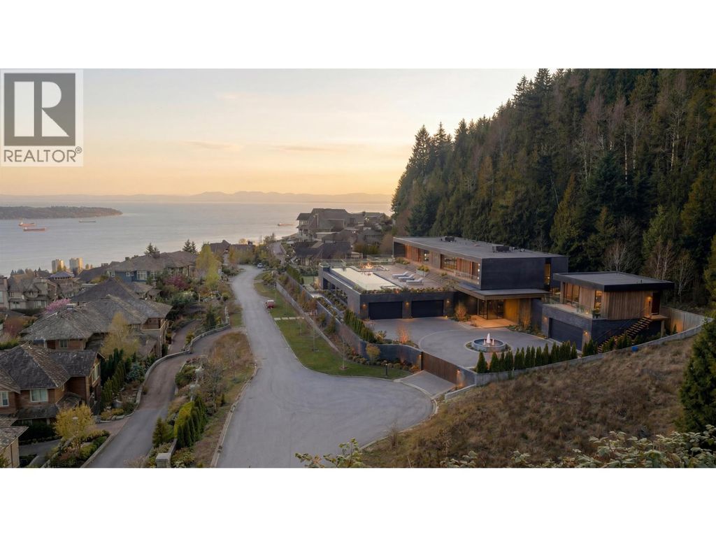 2345 Kadlec Court, West Vancouver