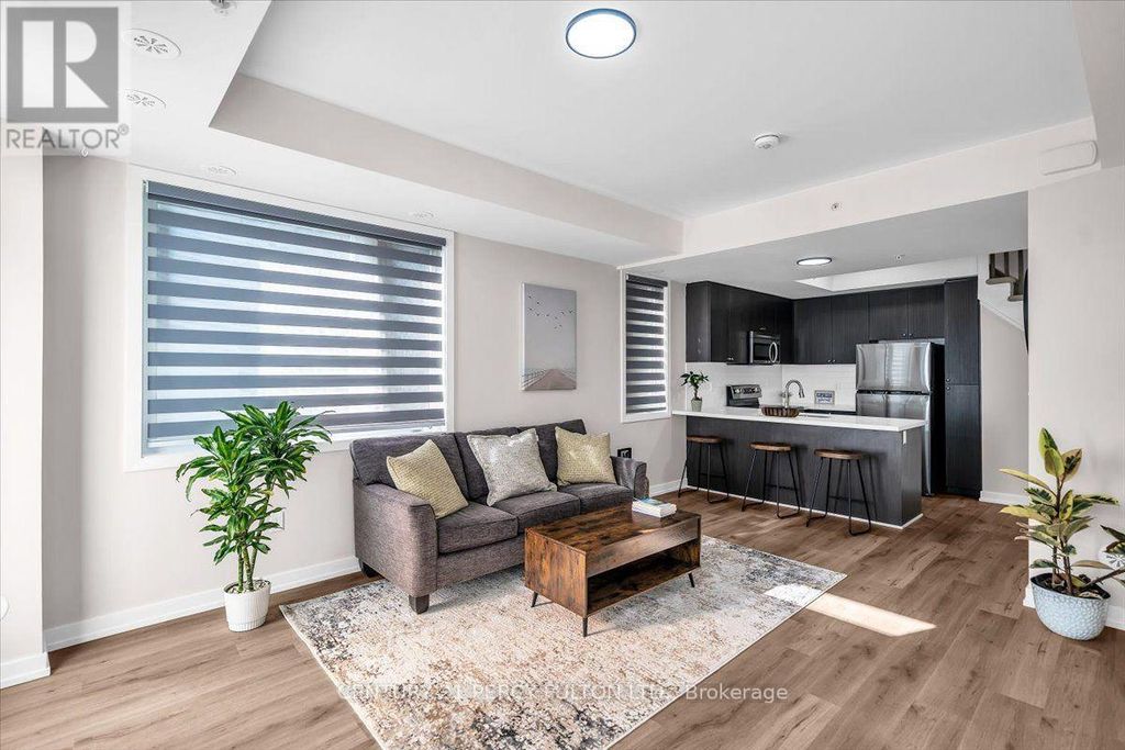 207 - 1555 Kingston Road Pickering On Road, Pickering (town Centre)
