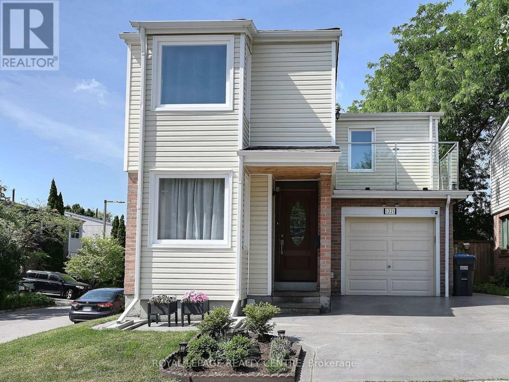 1221 Kos Boulevard, Mississauga (lorne Park)