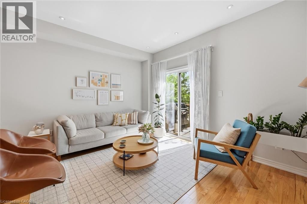 678 Rowley Common, Burlington