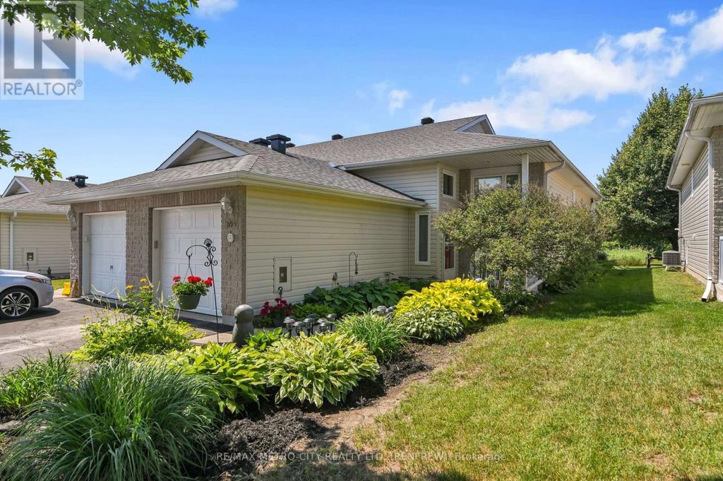 854 Eighth Street, Renfrew