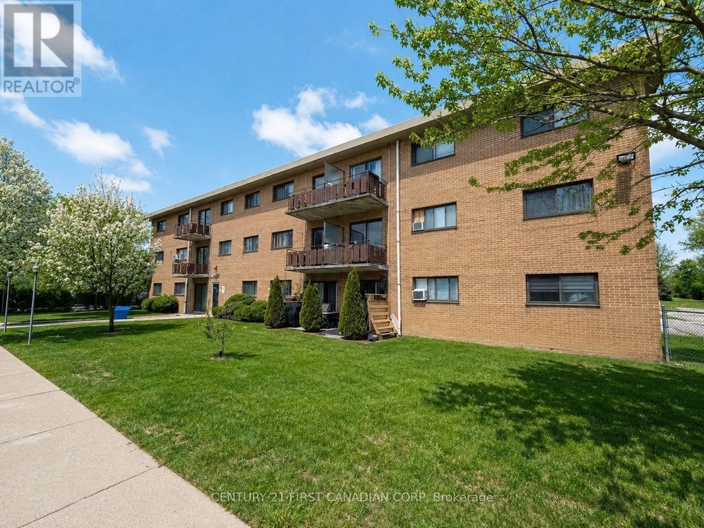 304 - 1830 Dumont Street, London East (east H)