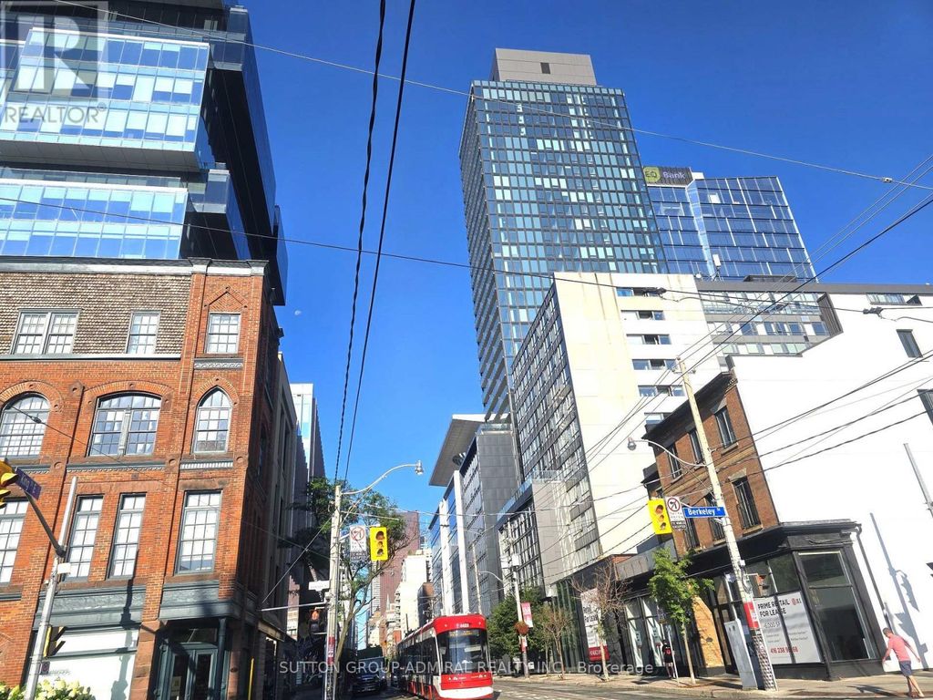 2202 - 284 King Street E, Toronto (moss Park)