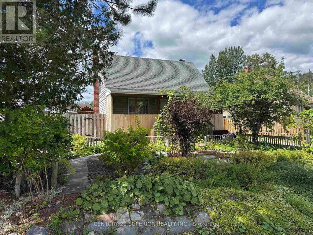 20 Heron Drive, Manitouwadge (tb-73)