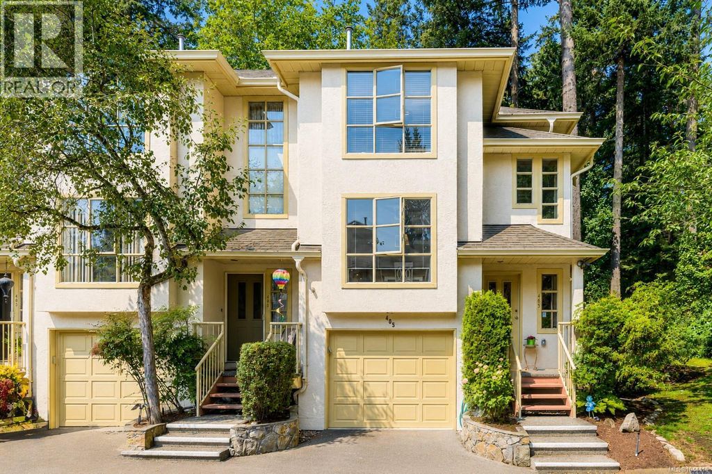 405 510 Marsett Pl, Saanich