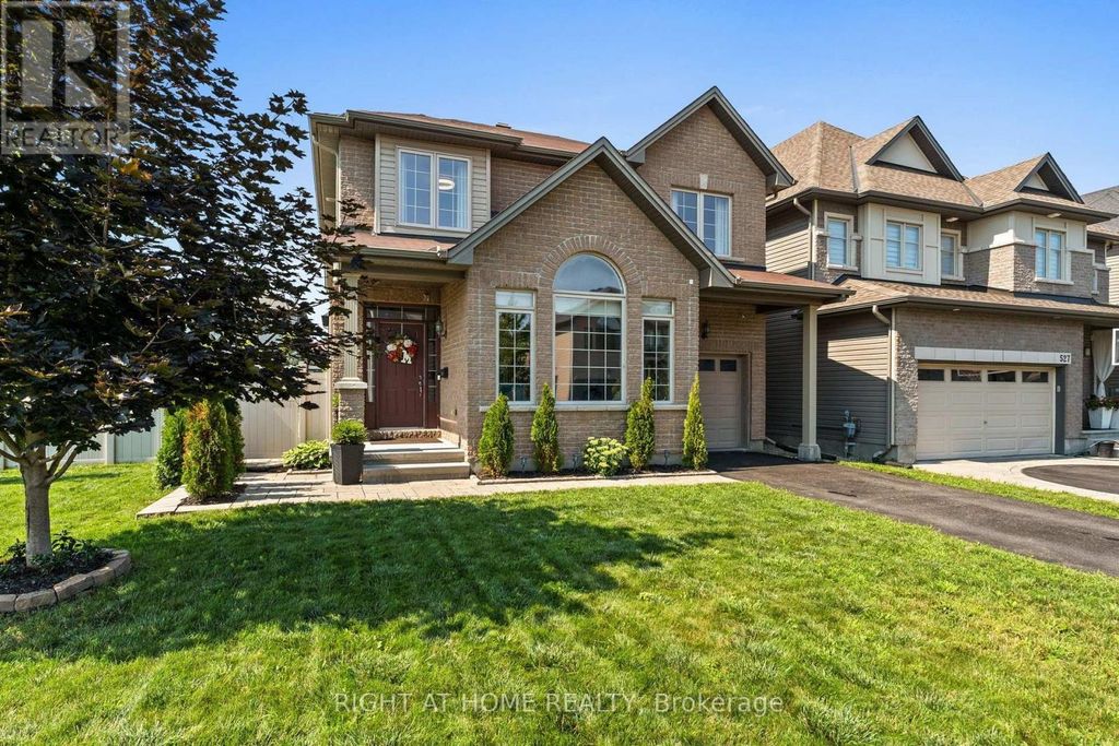 525 Peerless Street, Ottawa