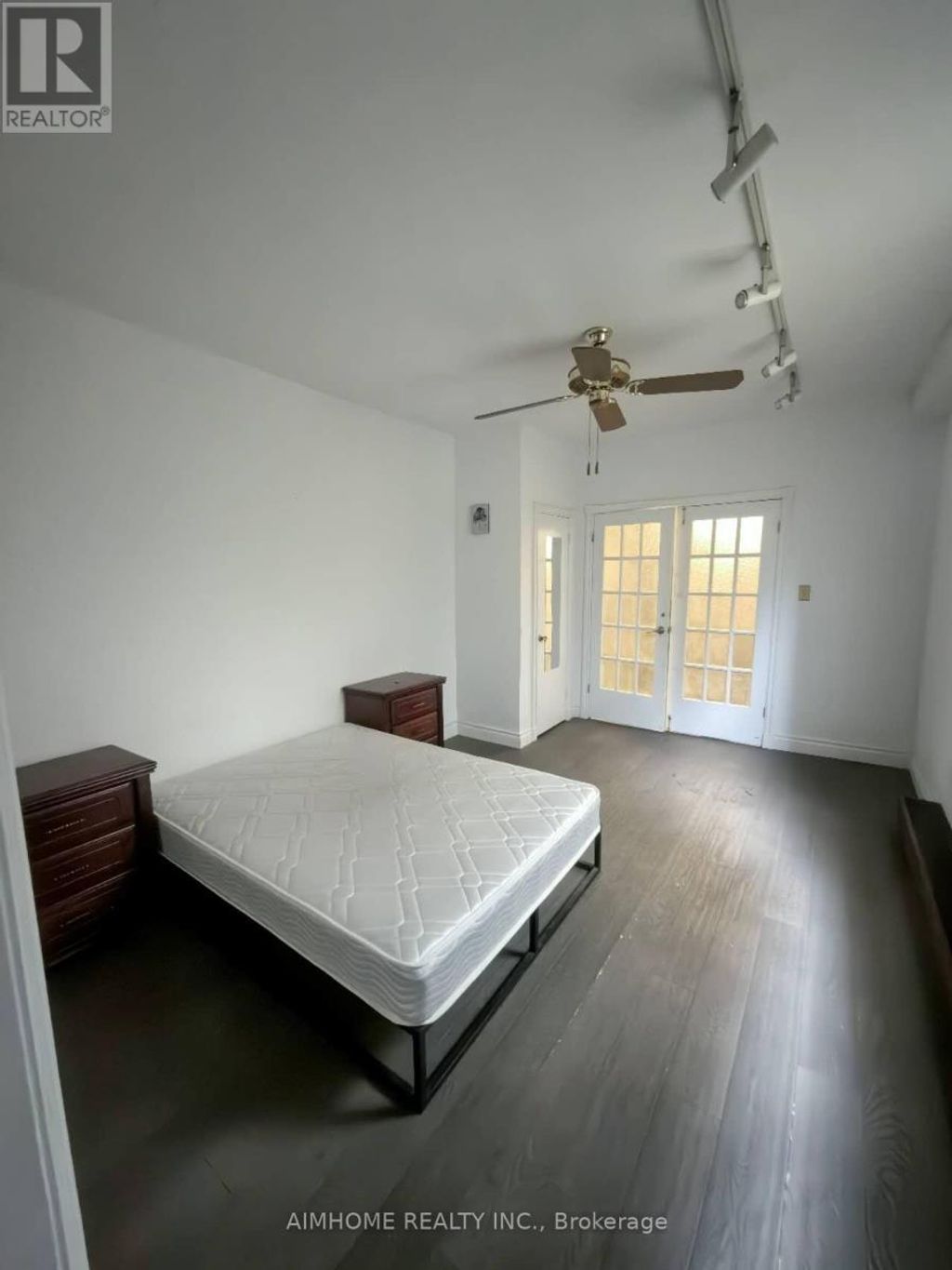 Main Fl Br - 253 Palmerston Avenue, Toronto (trinity-Bellwoods)
