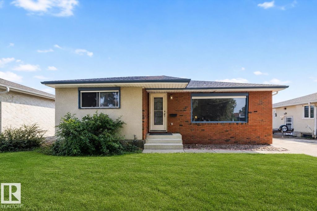 3511 73 St Nw, Edmonton