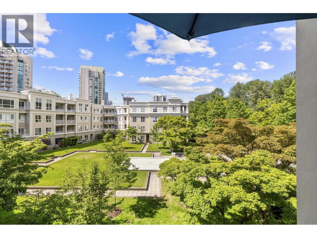 340 3098 Guildford Way, Coquitlam